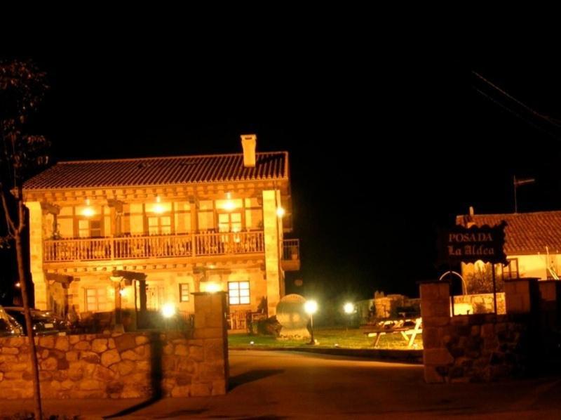 Posada La Aldea Orena Buitenkant foto